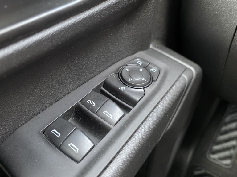 2025 Chevrolet Silverado 1500 Custom TrailBoss Z71 Green Mont-Laurier - photo #22