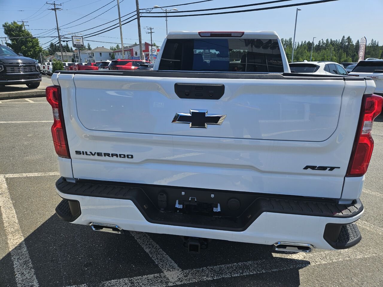 2026 Chevrolet Silverado 1500 RST cabine multiplace 4RM 157 po Summit White Thetford Mines - photo #5