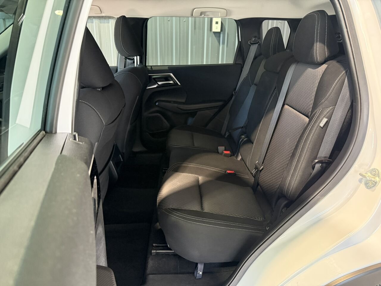 Mitsubishi Outlander 2022 Blanc Mont-Laurier - photo #6