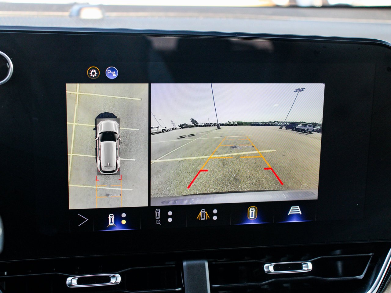 2026 Chevrolet Equinox AWD 4dr ACTIV Grey Sherwood Park - photo #24