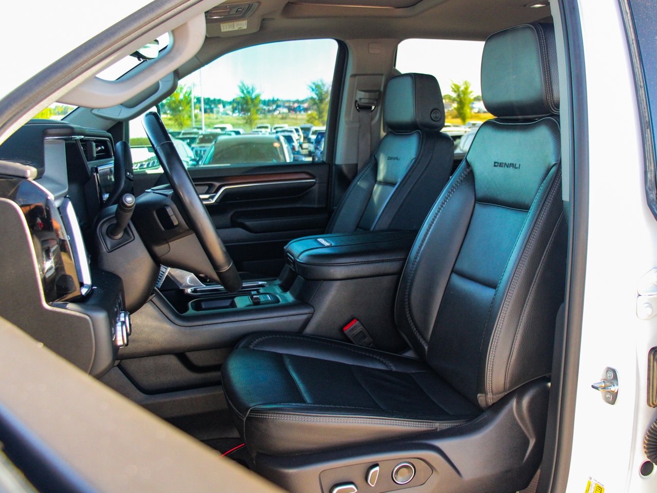 2024 GMC Sierra 3500HD 4WD Crew Cab 159 Denali White Sherwood Park - photo #30