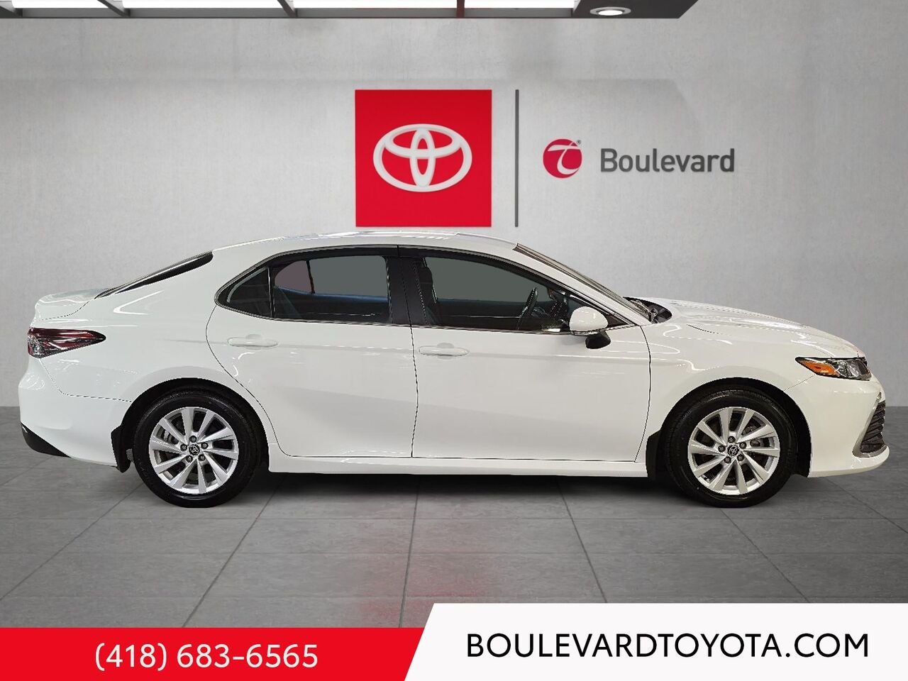 Toyota Camry 550000-65 | HYBRIDE LE 2022 Blanc Québec - photo #2