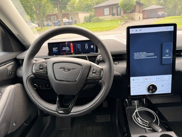 2023 Ford Mustang Mach-E PREMIUM AWD Black Châteauguay - photo #6