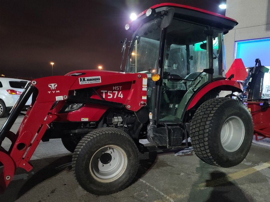 2023 TYM T574H 2023 Red