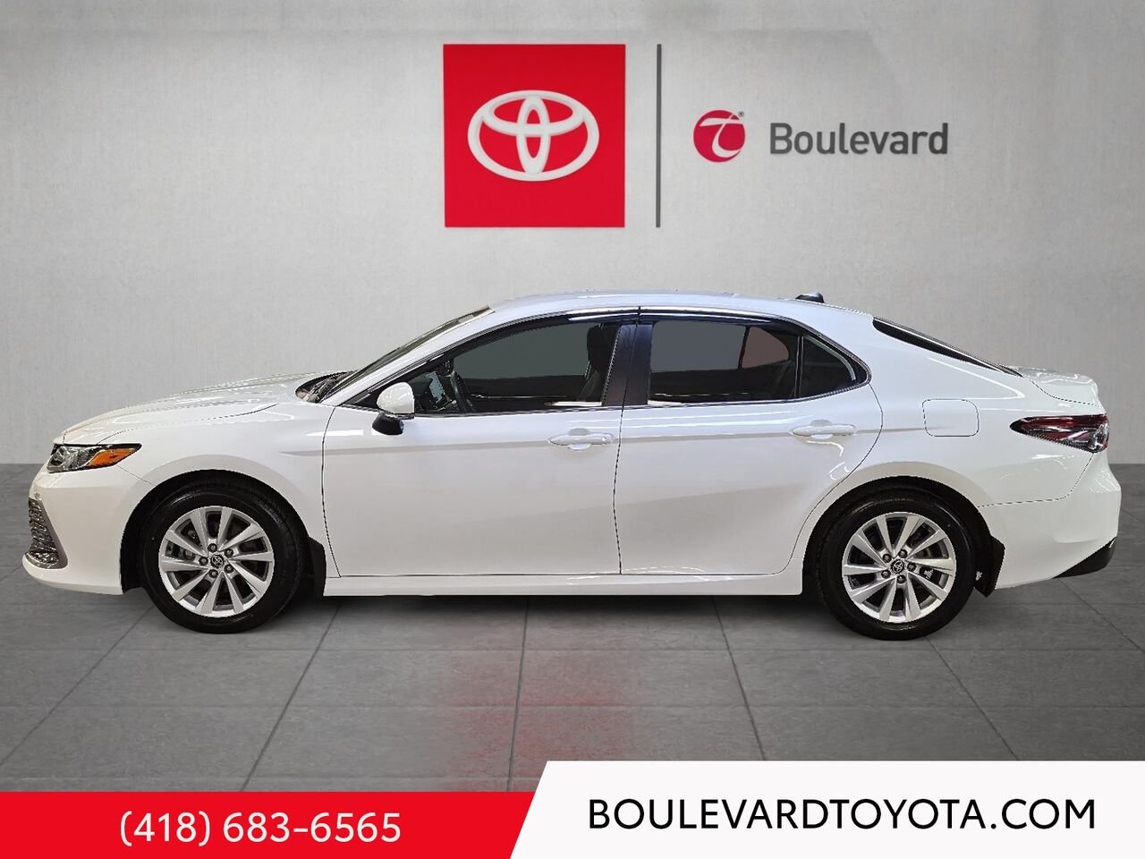 Toyota Camry 550000-65 | HYBRIDE LE 2022 Blanc Québec - photo #5