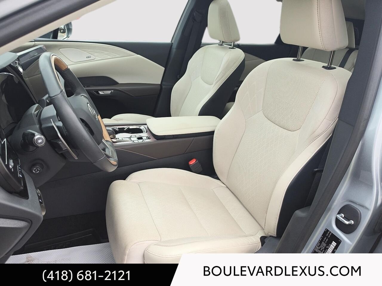 Lexus RX 19911A | RX 350 BA 2024 Argent Québec - photo #8