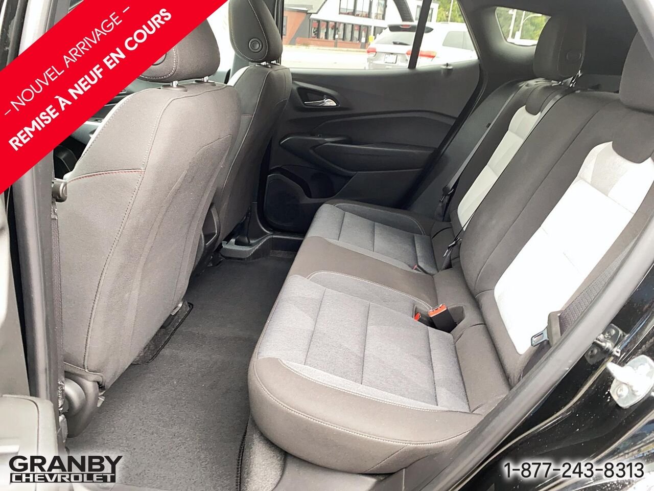 Chevrolet Trax 1RS 4 portes TA | 27-0157A 2025 Noir Granby - photo #8