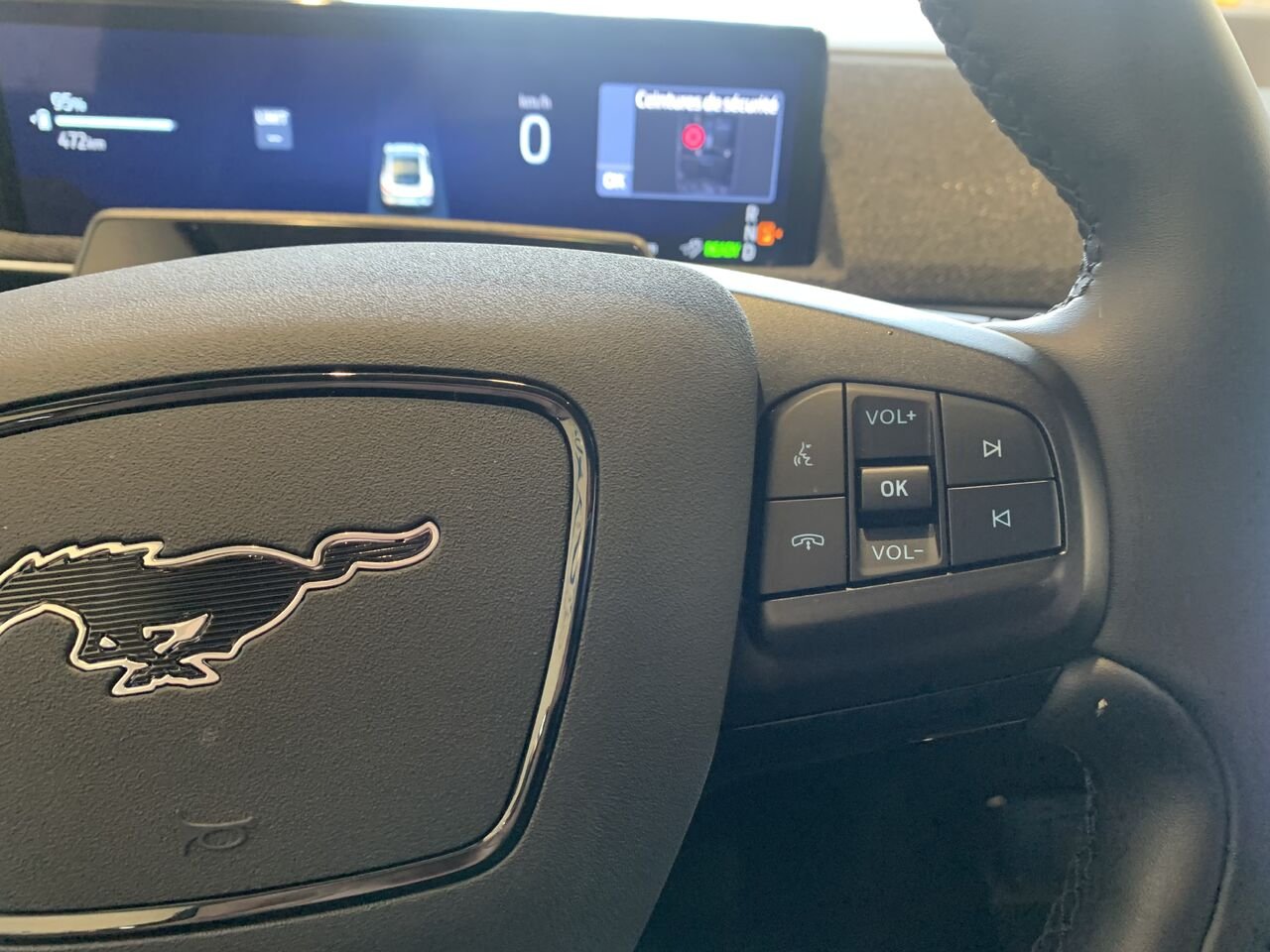 Ford Mustang Mach-E MACH-E PREMUIM AWD 2025 Noir Châteauguay - photo #33