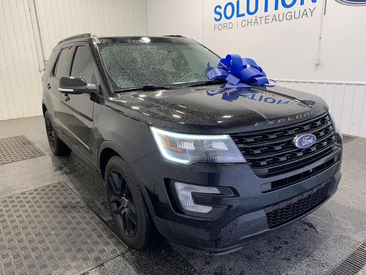 2017 Ford Explorer Black Châteauguay - photo #3