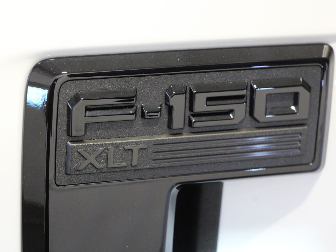 2025 Ford F-150 SUPERCREW XLT F150 SUPERCREW XLT White Châteauguay - photo #27