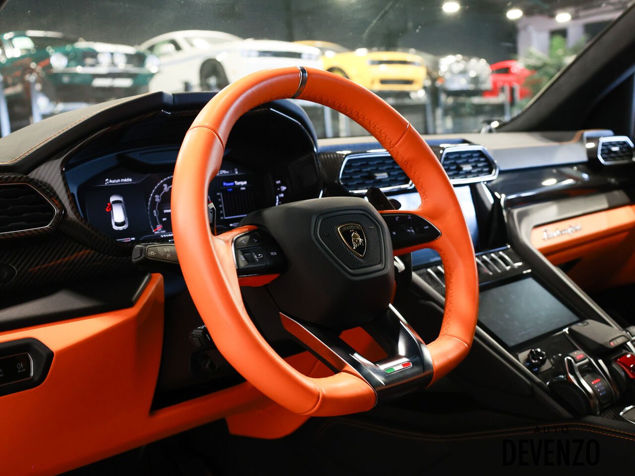 2023 Lamborghini Urus Orange Saint-Eustache - photo #19