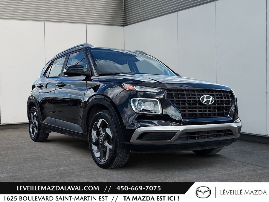 2020 Hyundai Venue Trend IVT Black