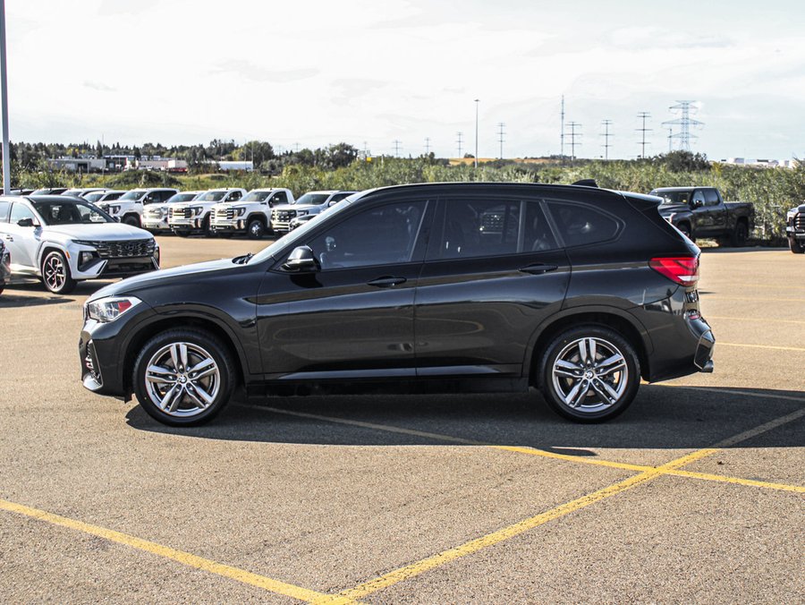 2021 BMW X1 xDrive28i M Sport 2.0T AWD | Sunroof | Navigation Black