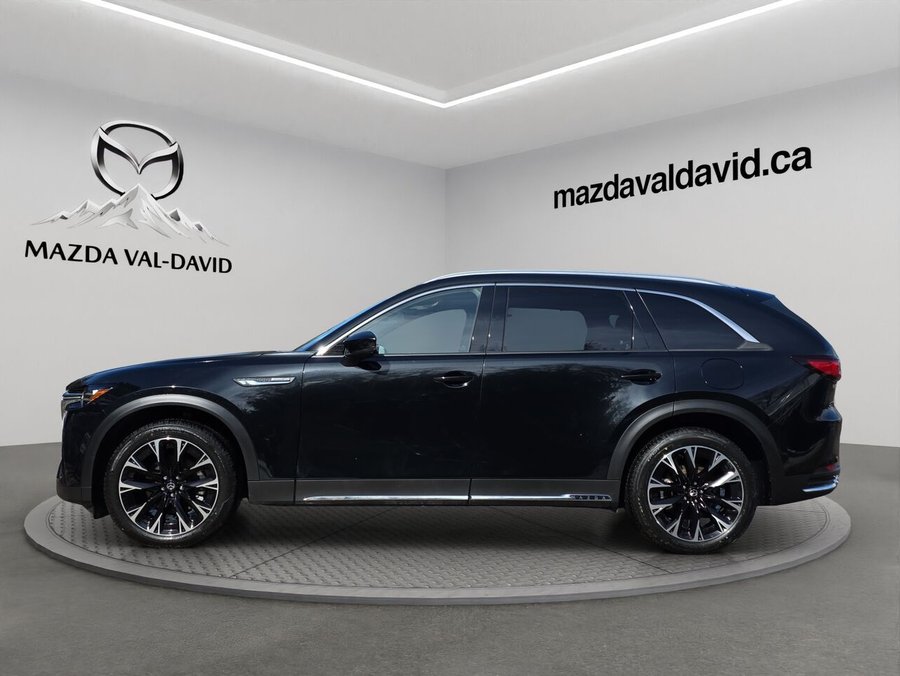 Mazda CX-90 hybride rechargeable GT PHEV, toit pano, cuir, sièges ventilés 2026 Noir de jais mica