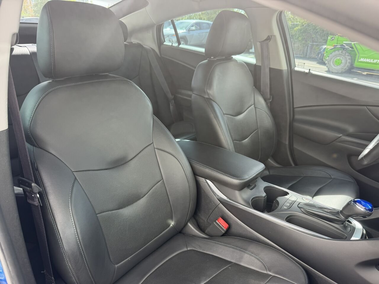 Chevrolet Volt Premier Hybride 2017 Bleu Laval - photo #15