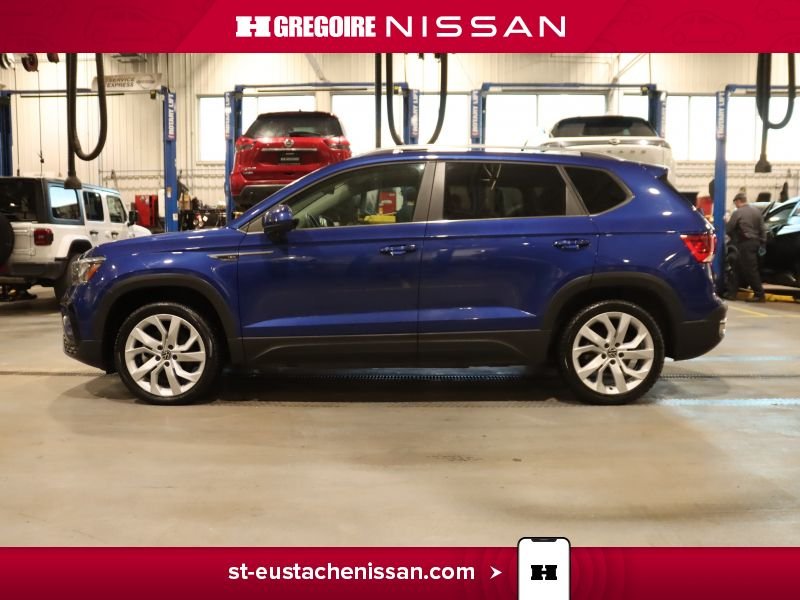 Volkswagen Taos SW4961 | Comfortline AWD TOIT PANORAMIQUE SIEGES CHAUFFANTS 2022 Bleu Laval - photo #17