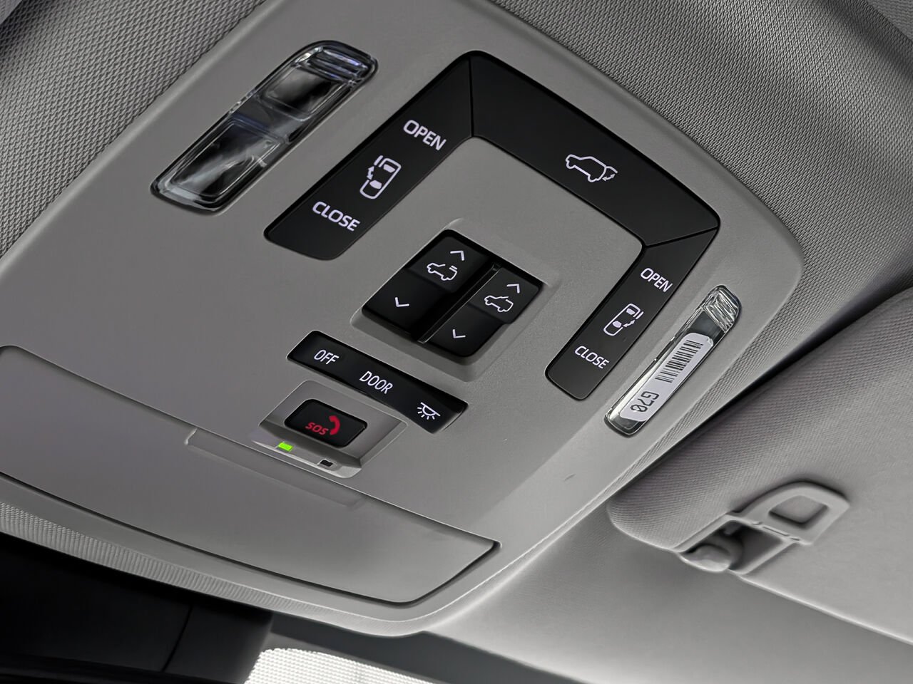 2025 Toyota Sienna 5TDGRKEC9SS252378 White Sherbrooke - photo #20