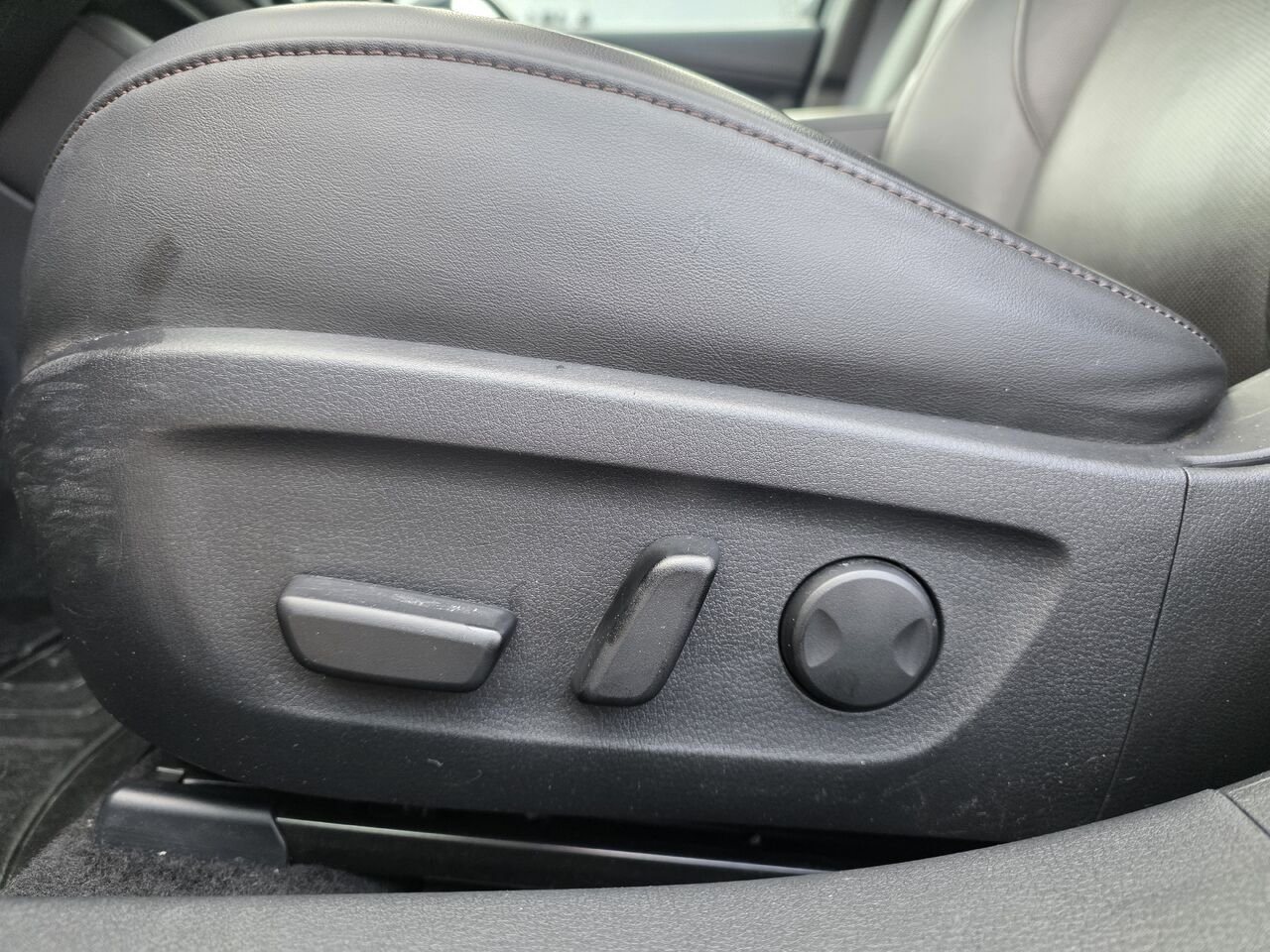 Mazda 3 Sport AWD GT Turbo 2024 Bleu Mont-Laurier - photo #19