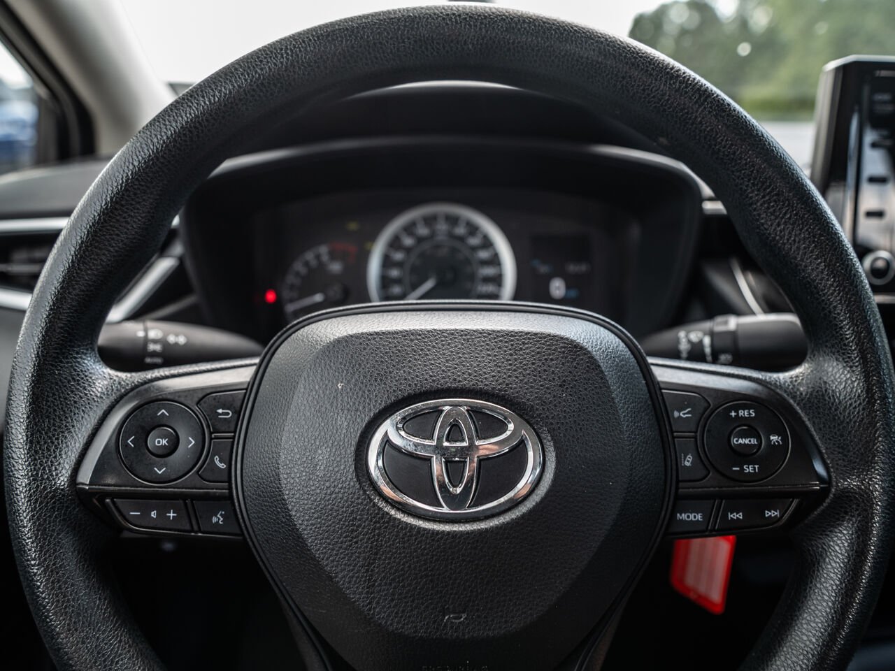 2022 Toyota Corolla Black Sainte-Julienne - photo #11