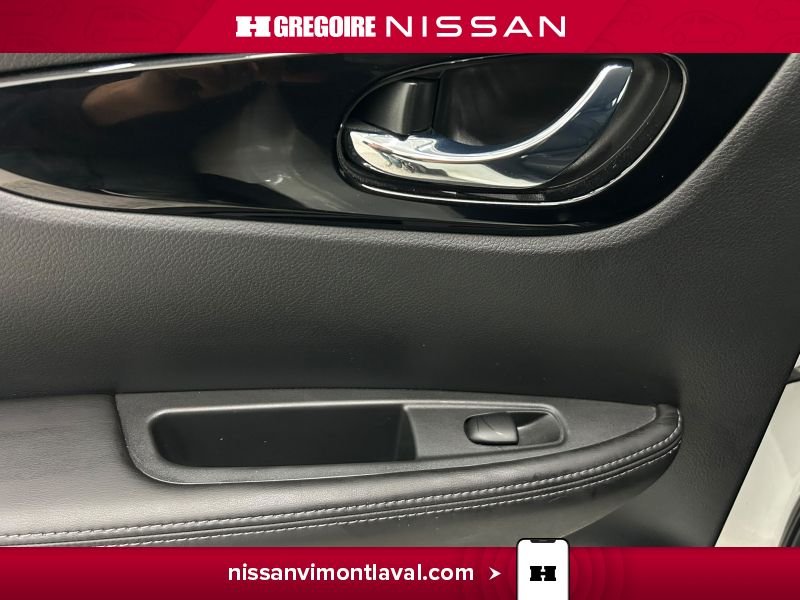 2022 Nissan Qashqai White Laval - photo #17