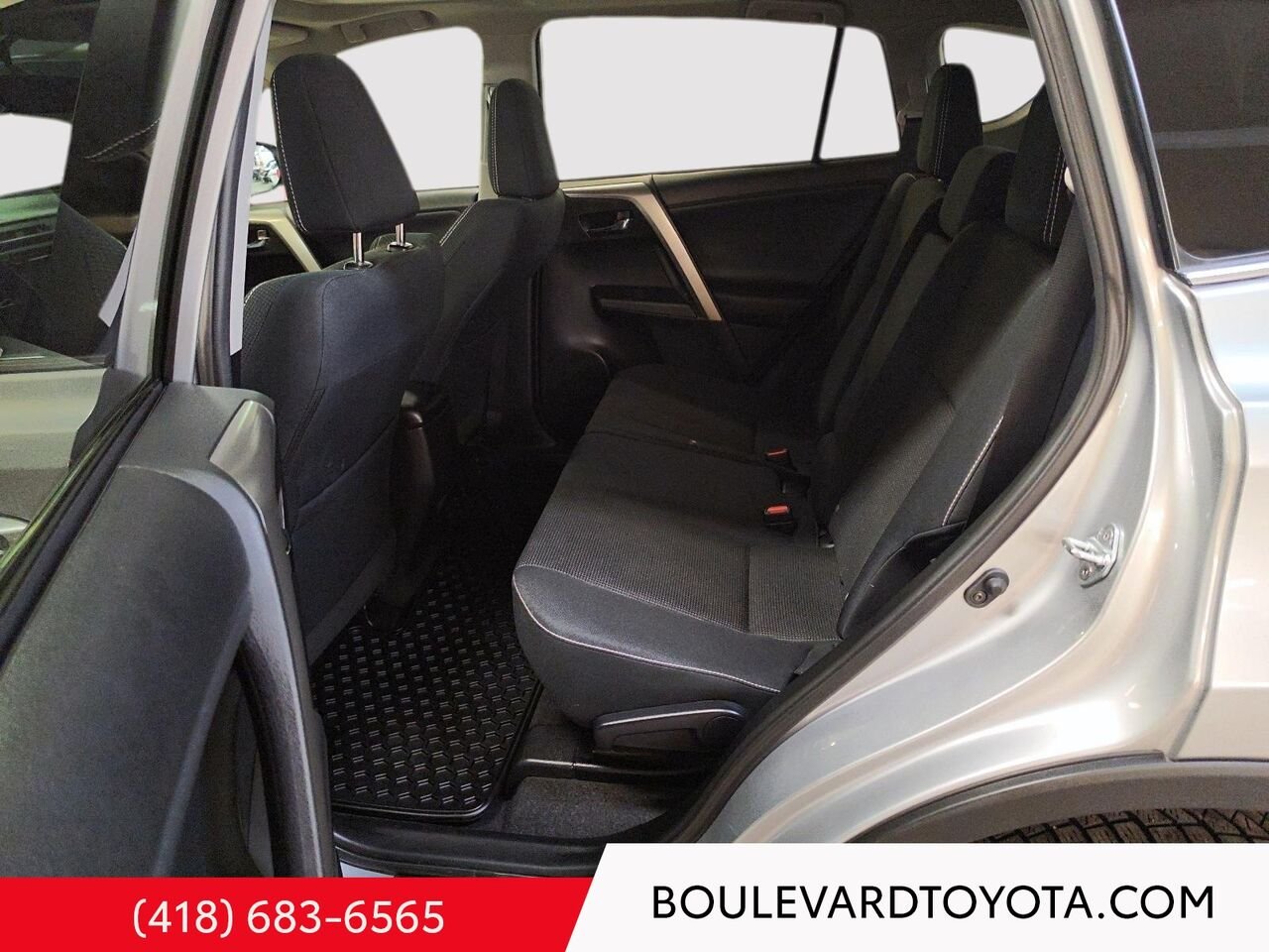 2016 Toyota RAV4 100287A-010 | XLE, AWD Silver Québec - photo #19