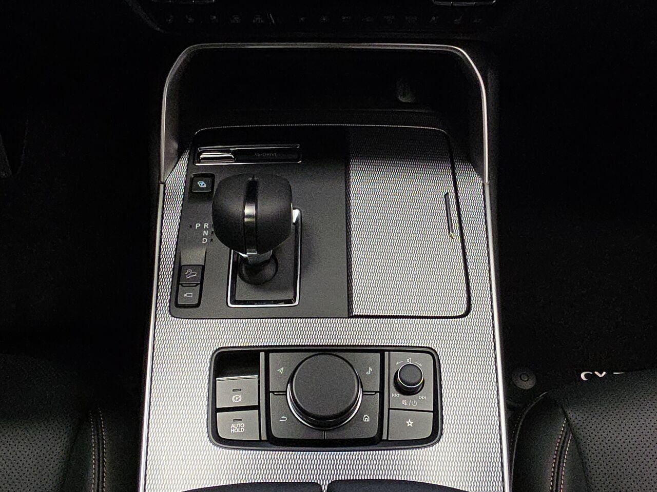 Mazda CX-90 hybride léger GT-P TI 2026 Quartz platine métallisé Val-David - photo #26
