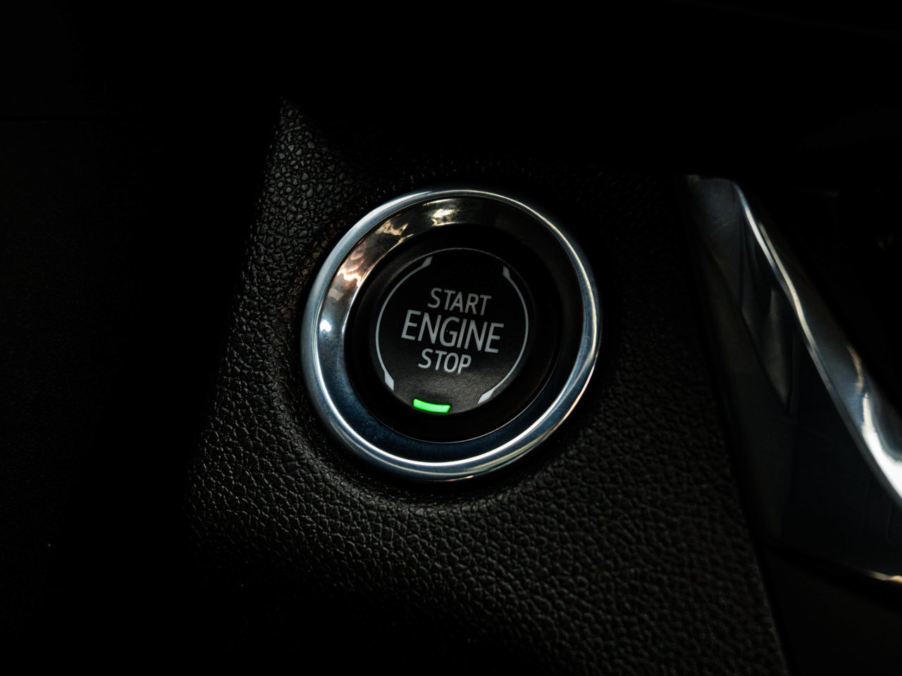 2025 Buick Envista FWD 4dr Preferred White Sherwood Park - photo #25