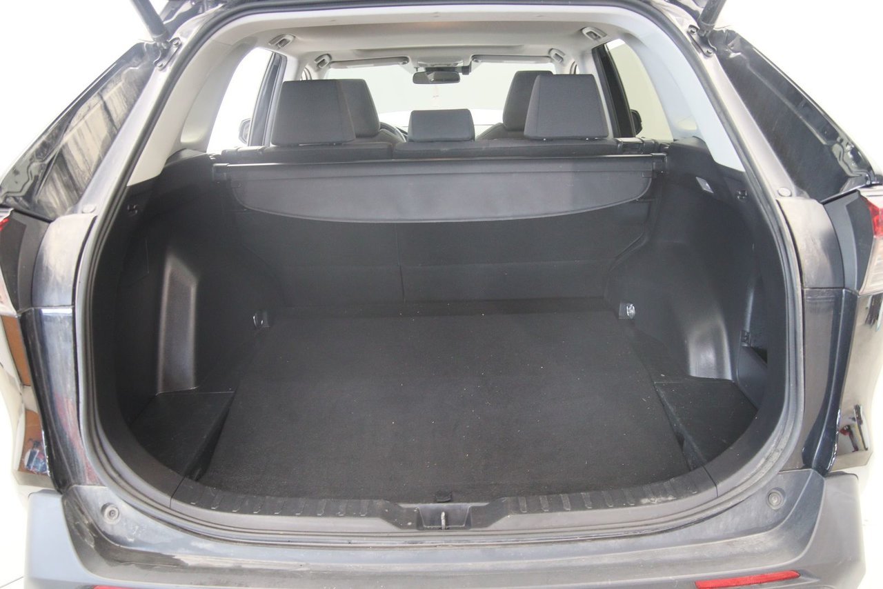 Toyota RAV4 XLE 2019 Noir Baie-Comeau - photo #14