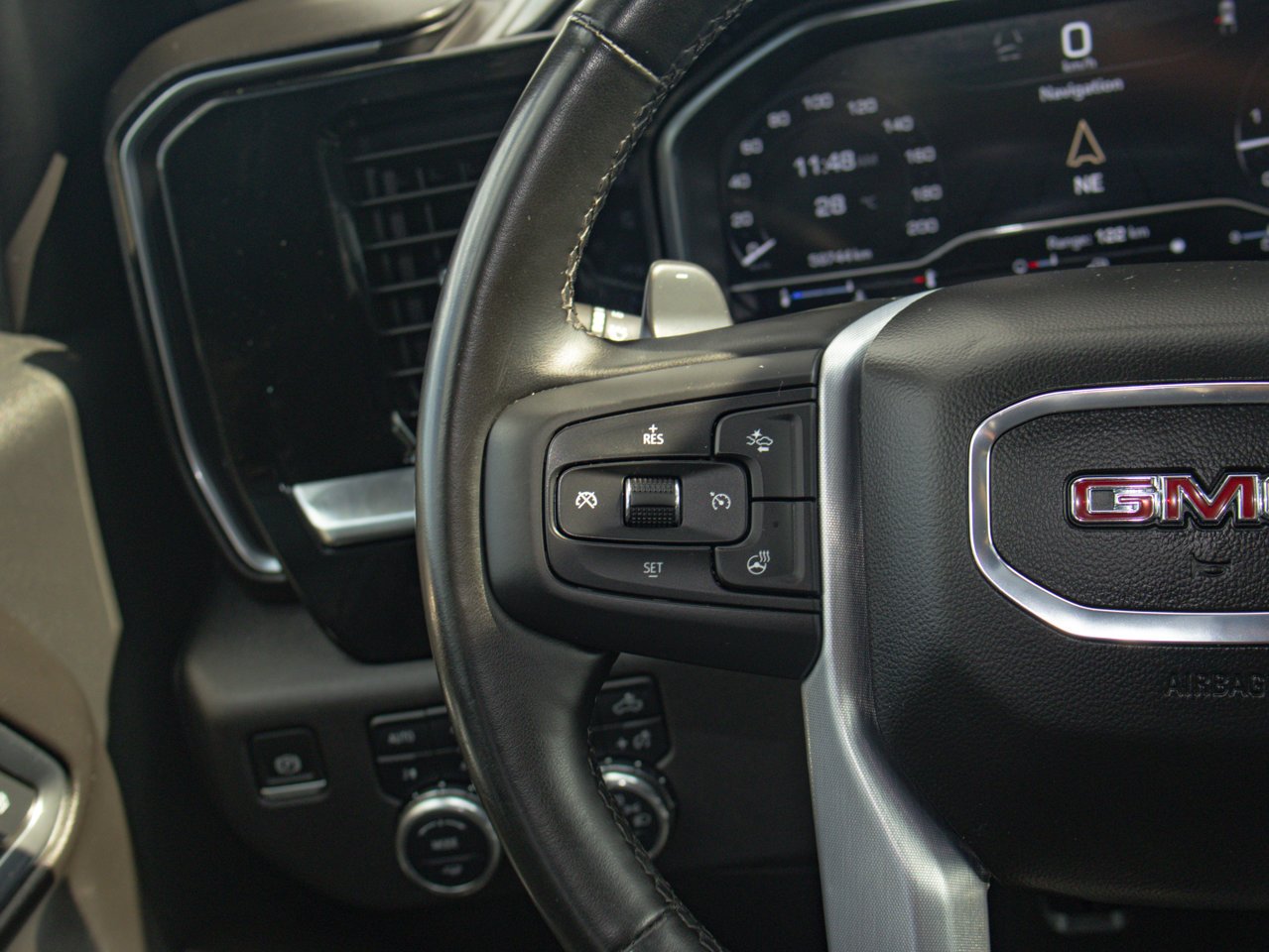 2024 GMC Sierra 1500 4WD Crew Cab 147 Elevation Black Sherwood Park - photo #23