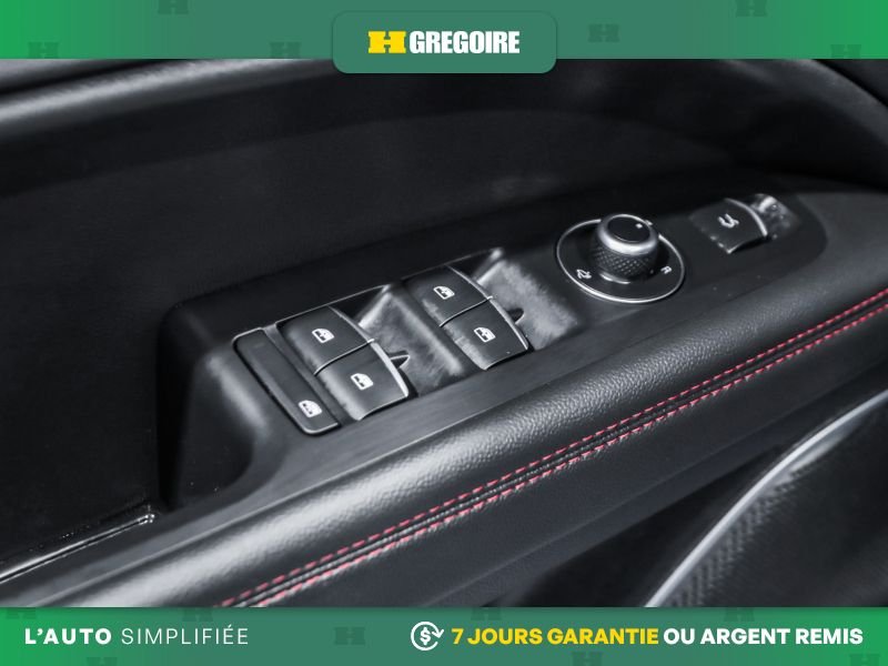 2023 Alfa Romeo Stelvio Black Saint-Eustache - photo #13