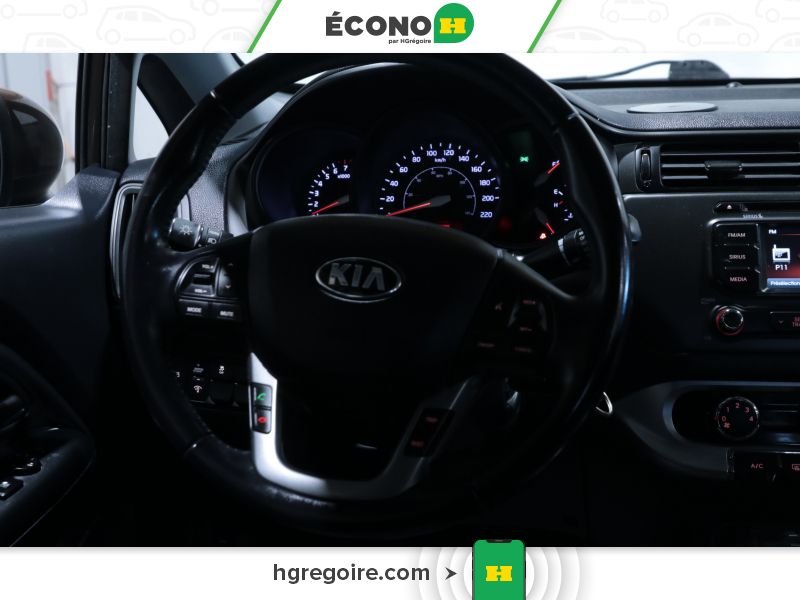 2015 Kia Rio Brown Saint-Eustache - photo #13