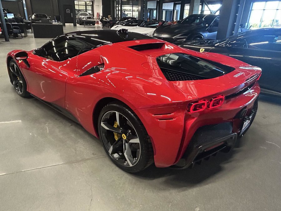 2023 Ferrari SF90 Stradale | Front Lift | Full Front PPF | Carbon Front Lip, Side Skirts, Rear Diffuser, Steering Wheel, Side Red