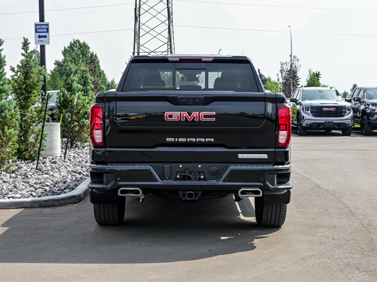 2024 GMC Sierra 1500 4WD Crew Cab 147 Elevation Black Sherwood Park - photo #11