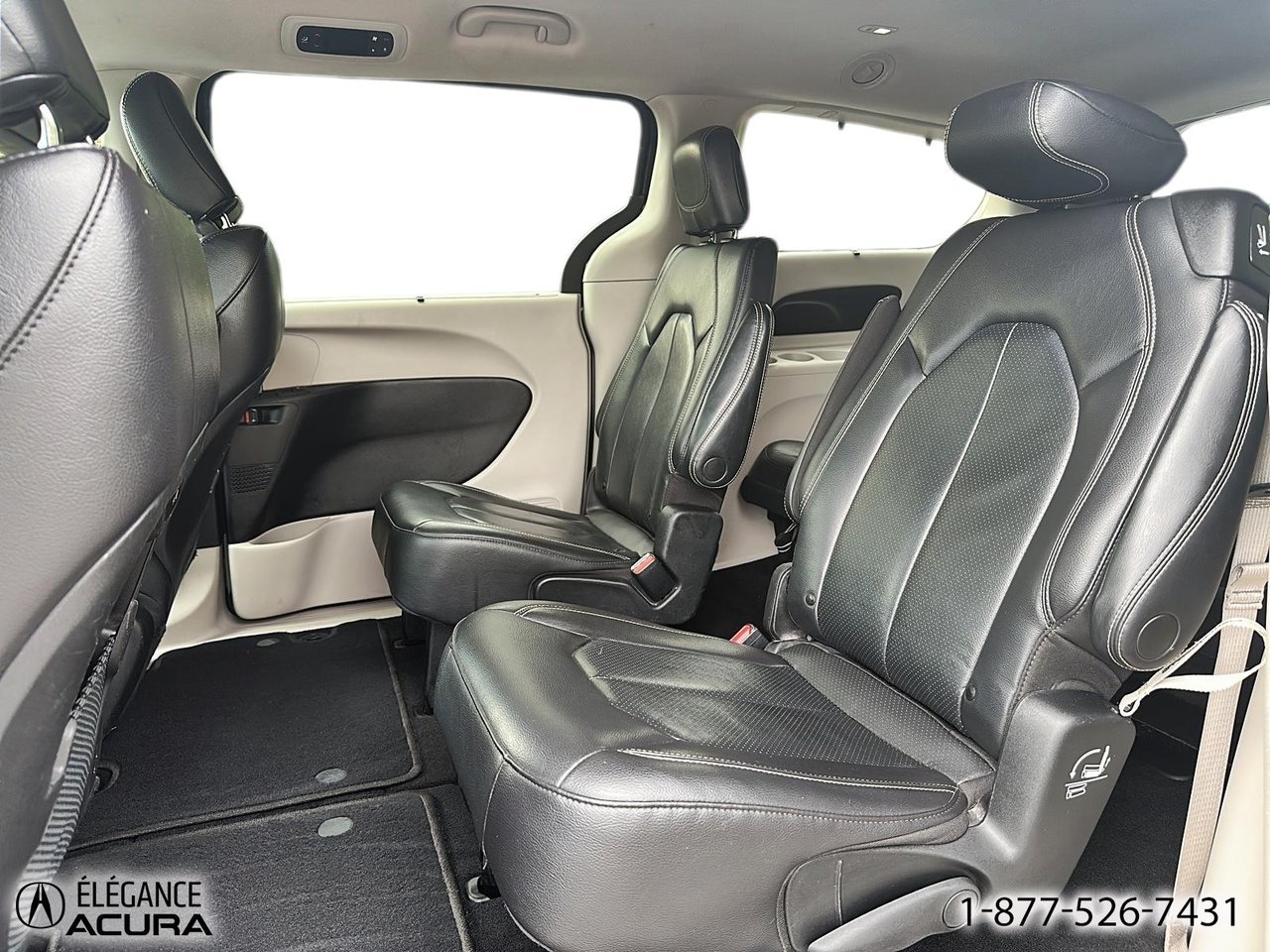 2022 Chrysler Pacifica Touring L | A8787 Black Granby - photo #11