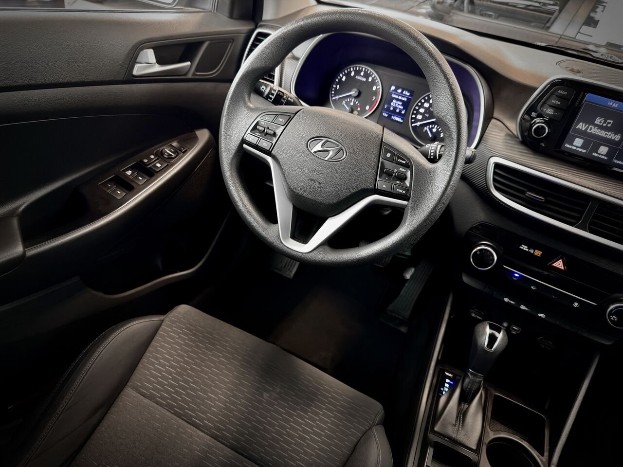 2020 Hyundai Tucson Black Notre-Dame-des-Prairies - photo #17