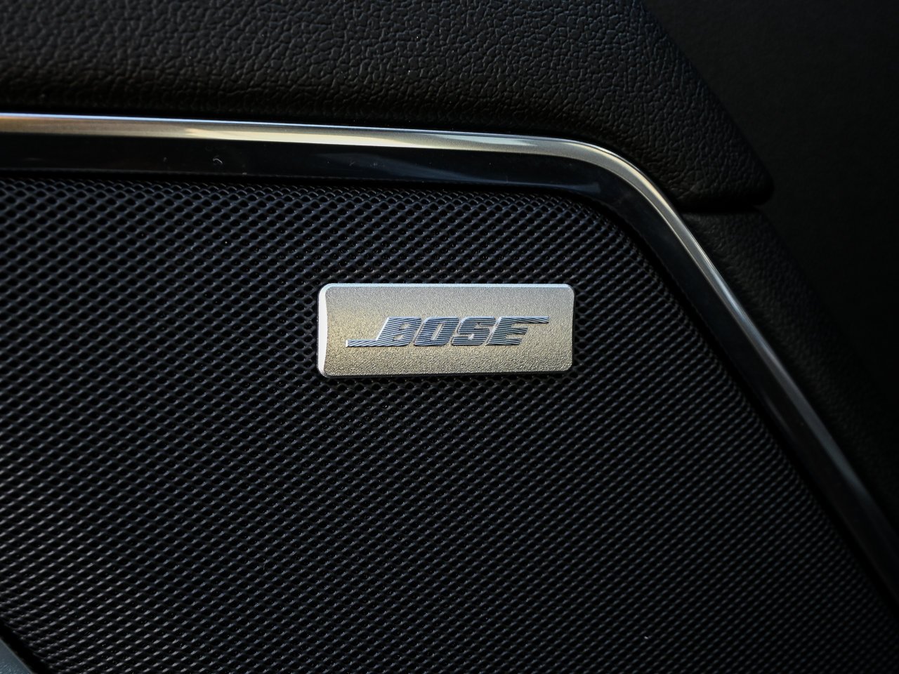2024 Chevrolet Silverado 2500HD 4WD Crew Cab 159 LTZ Black Sherwood Park - photo #8