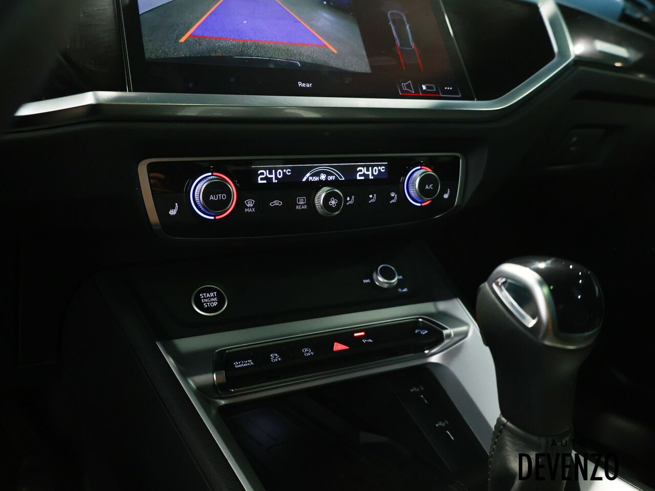 Audi Q3 2025 Gris Saint-Eustache - photo #18