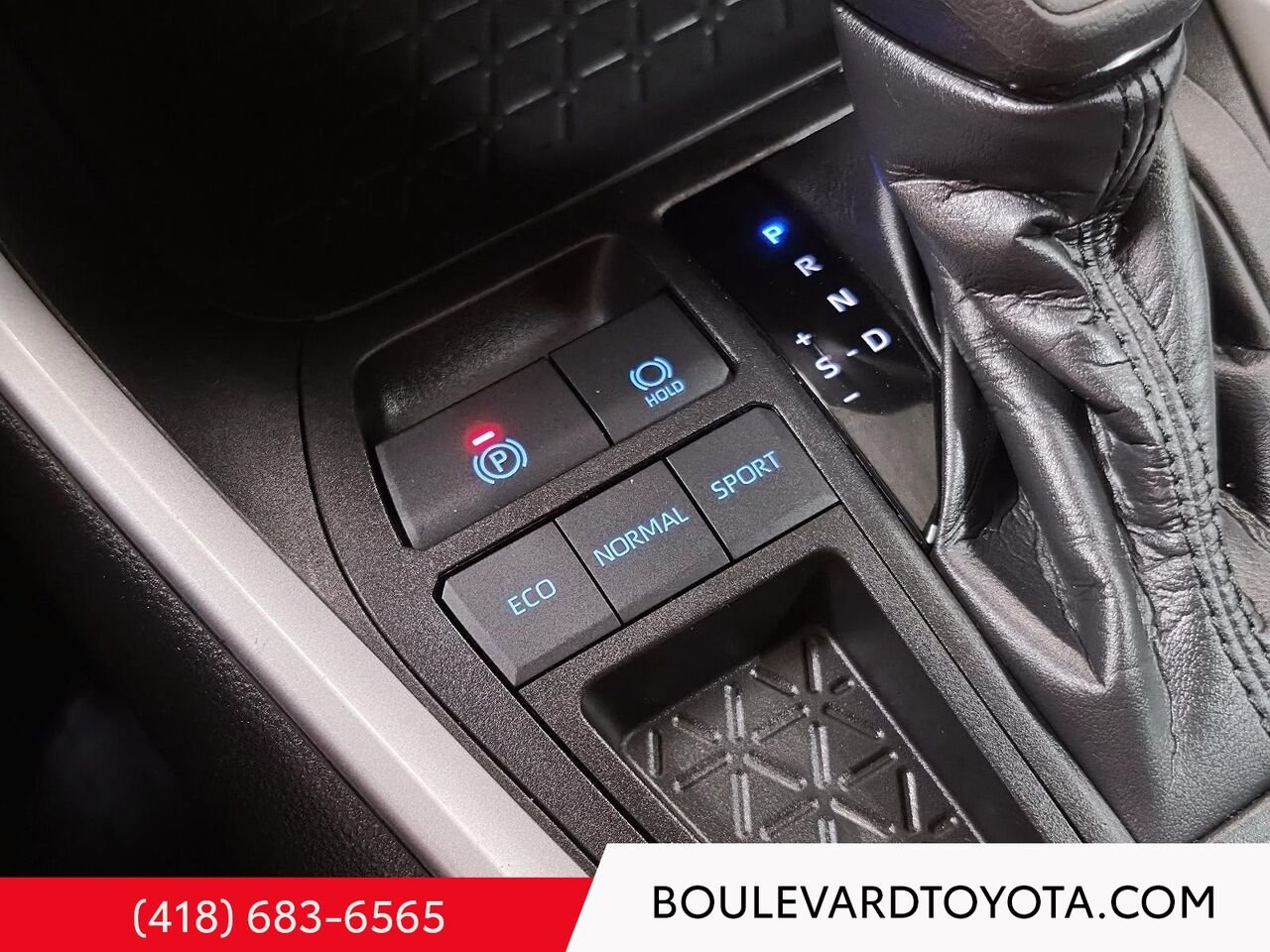2022 Toyota RAV4 100756A-75 | LE Silver Québec - photo #14