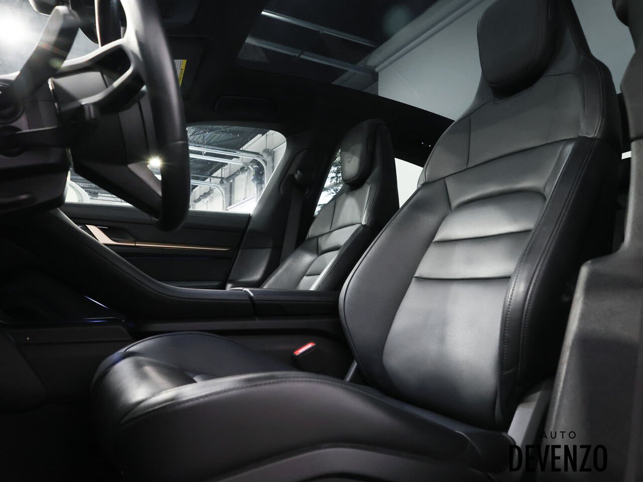 Porsche Taycan 2023 Blanc Saint-Eustache - photo #12