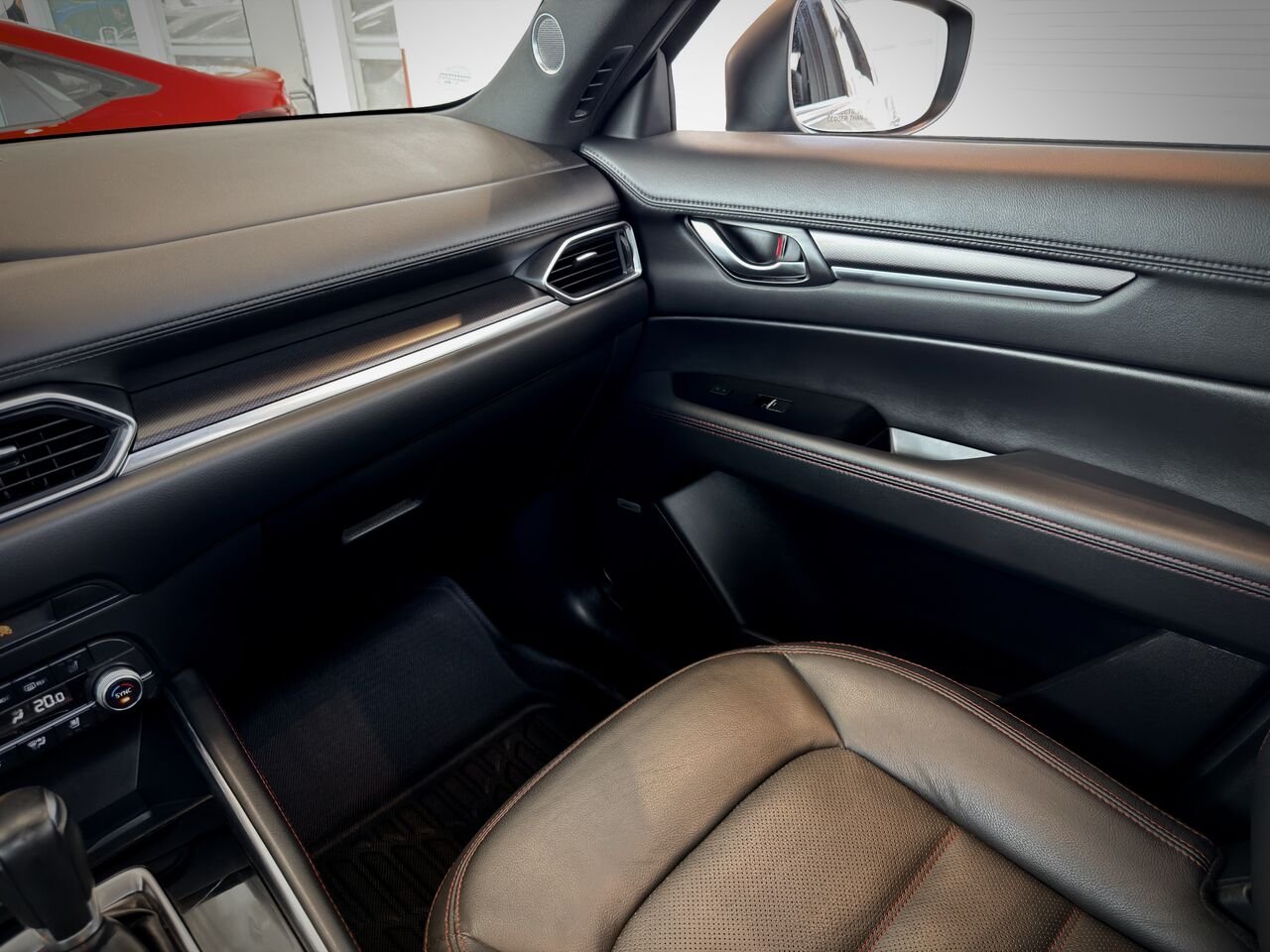 2023 Mazda CX-5 Grey Notre-Dame-des-Prairies - photo #20