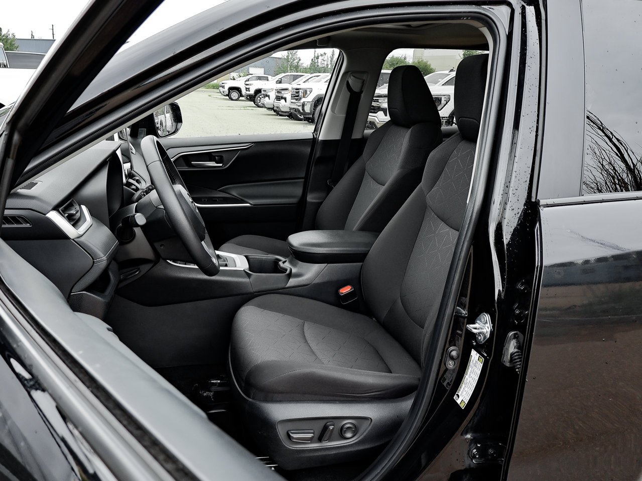 2024 Toyota RAV4 XLE AWD Black Sherwood Park - photo #16