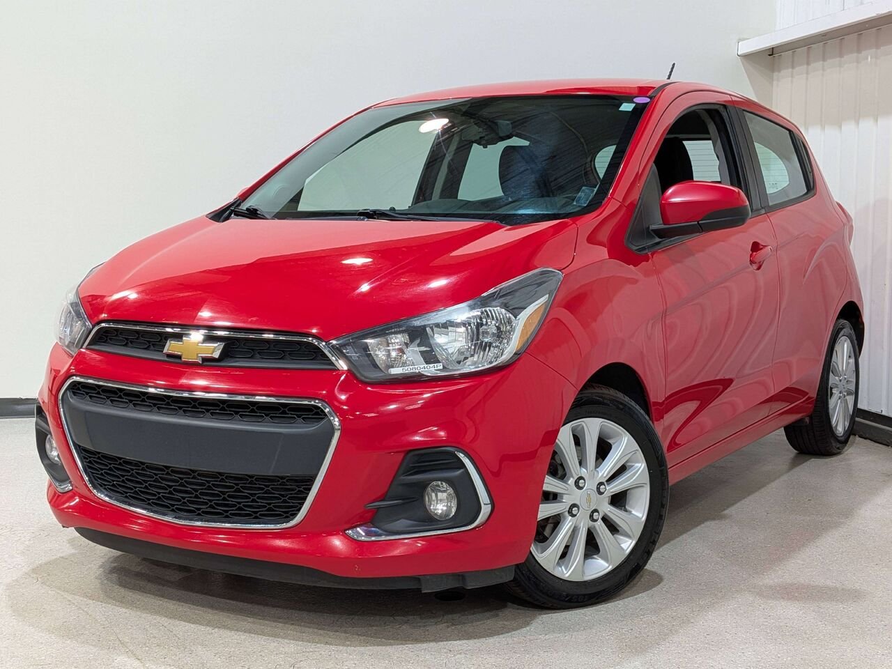 2017 Chevrolet Spark 5dr HB CVT LT w/1LT Red Val-David - photo #0