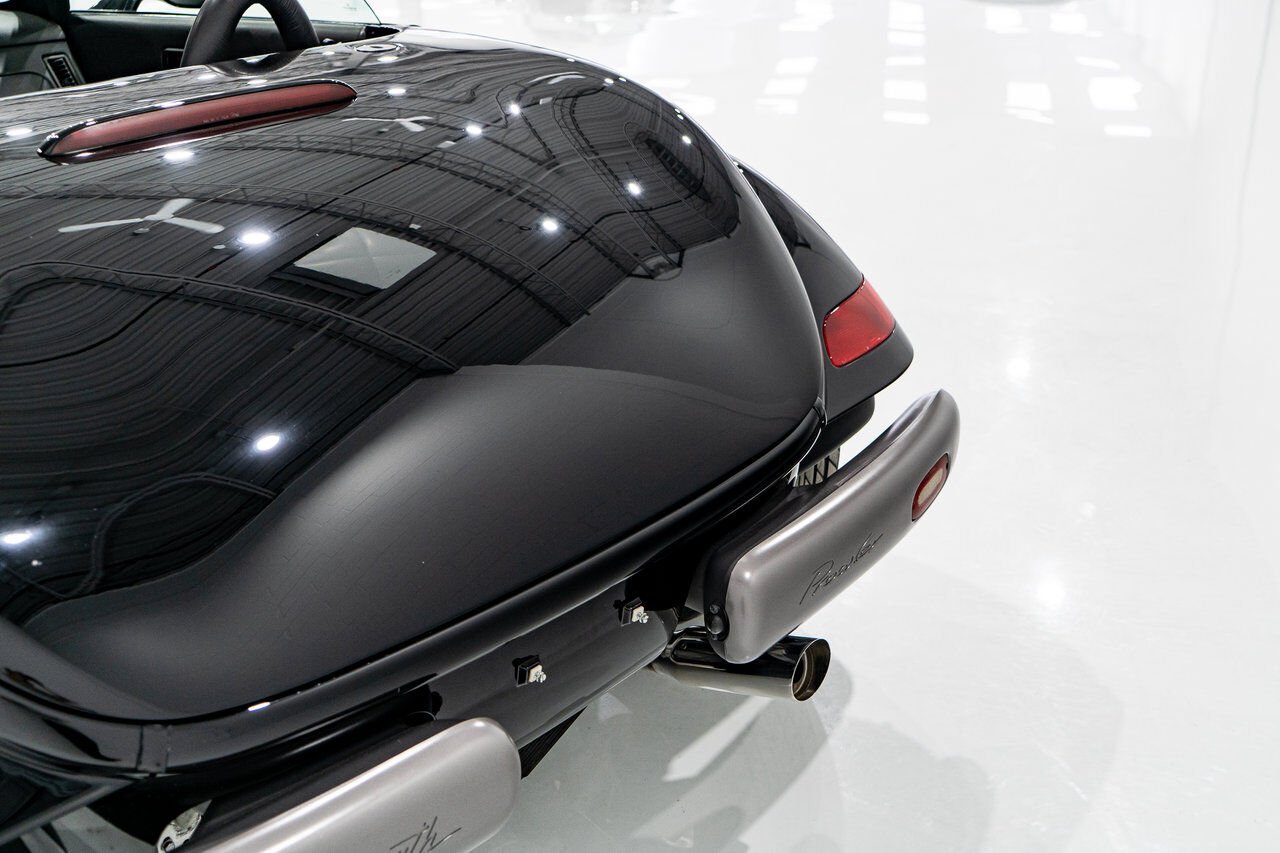 Plymouth Prowler Desirable Black Colour with only 7,611KM (4756mi) from new **PRICE IN USD** 1999 Noir Montréal - photo #53