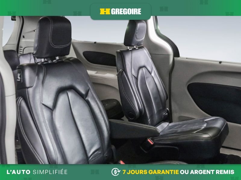 Chrysler Pacifica 2022 Blanc Blainville - photo #26
