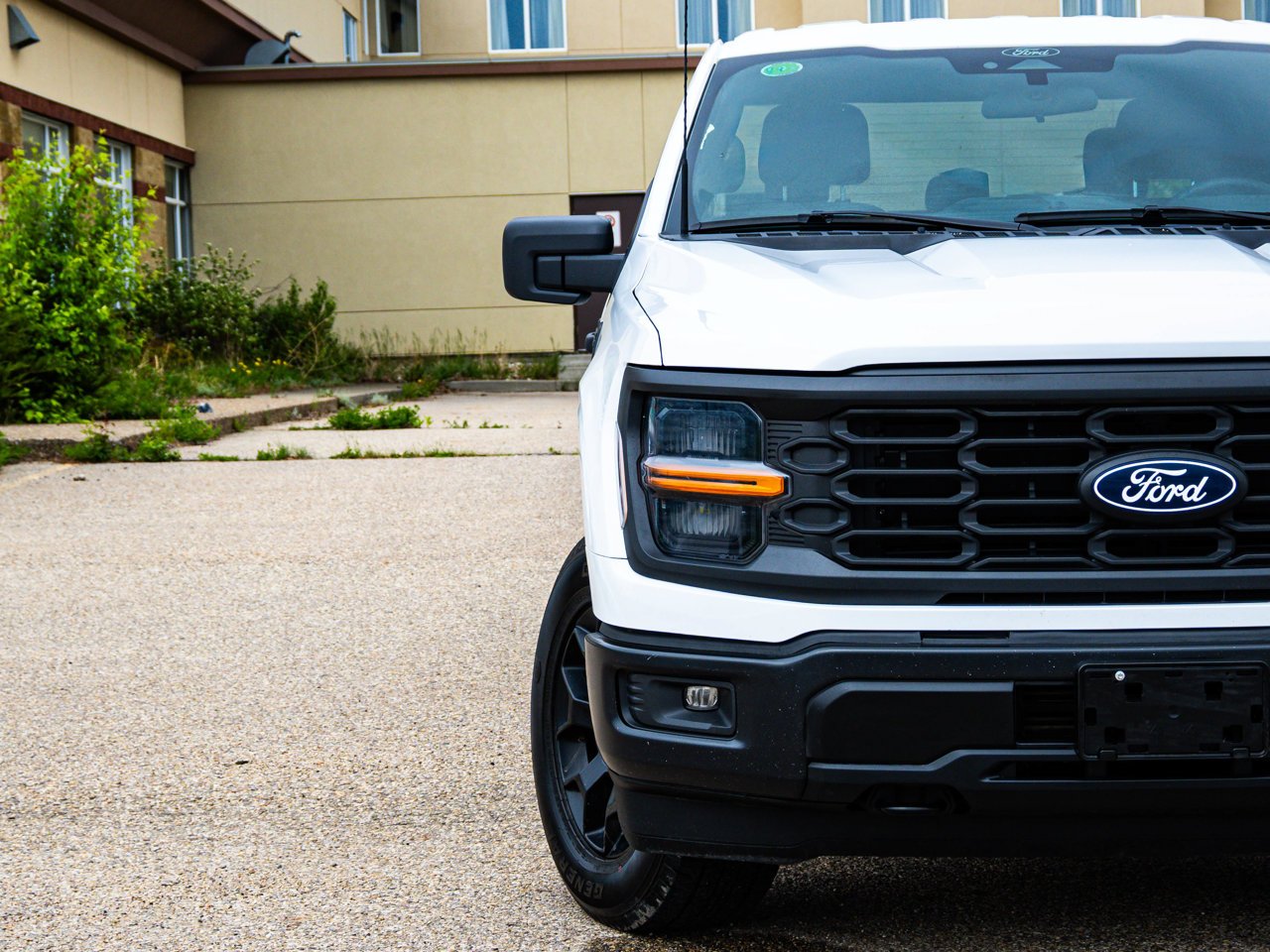 2024 Ford F-150 STX 4WD SuperCrew 5.5' Box White Sherwood Park - photo #5