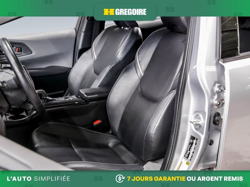 2023 Toyota Prius Grey Blainville - photo #8