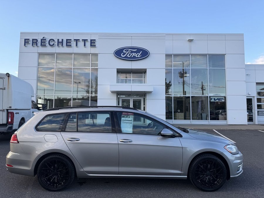 2018 VOLKSWAGEN GOLF SPORTWAGEN S Trendline 4MOTION avec boîte manuelle Beige
