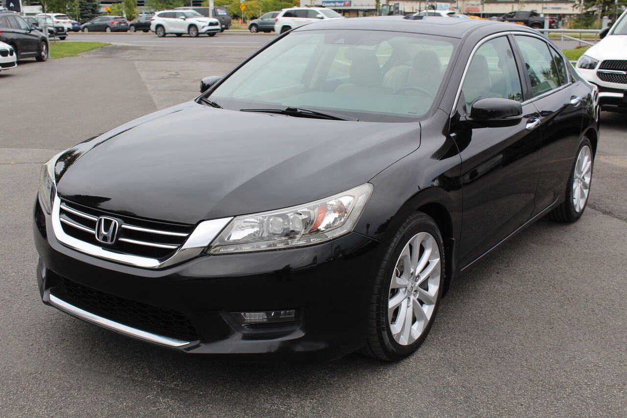 Honda Berline Accord VIN: 1HGCR3F96FA800221 2015 Noir Sainte-Rose - photo #1