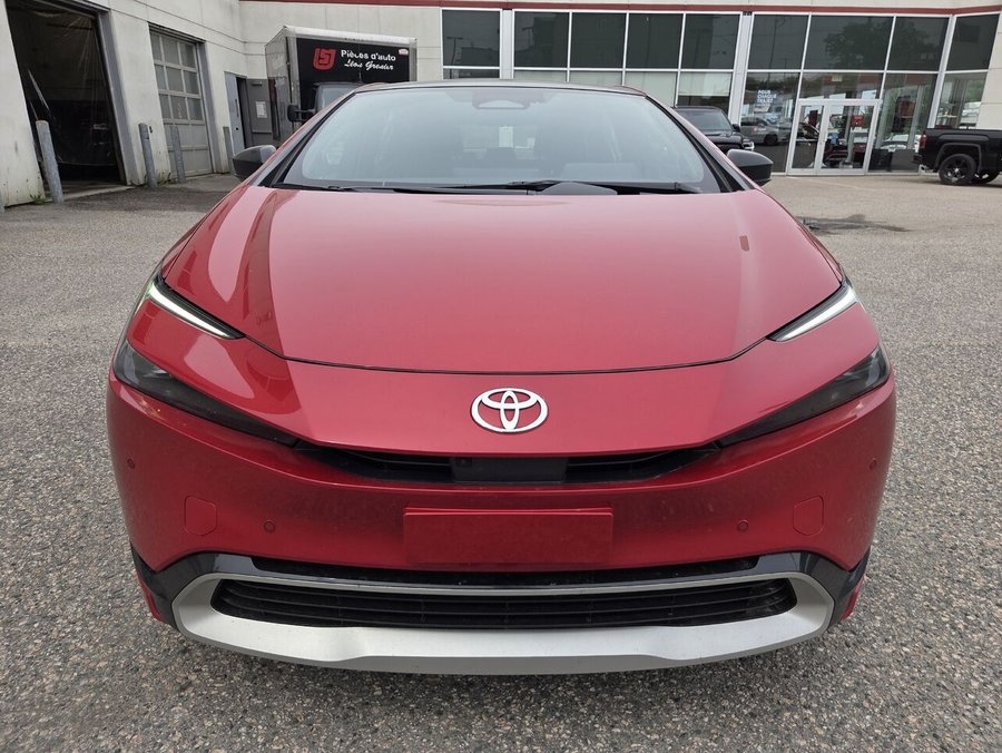 2024 Toyota PRIUS PRIME XSE PREMIUM Red