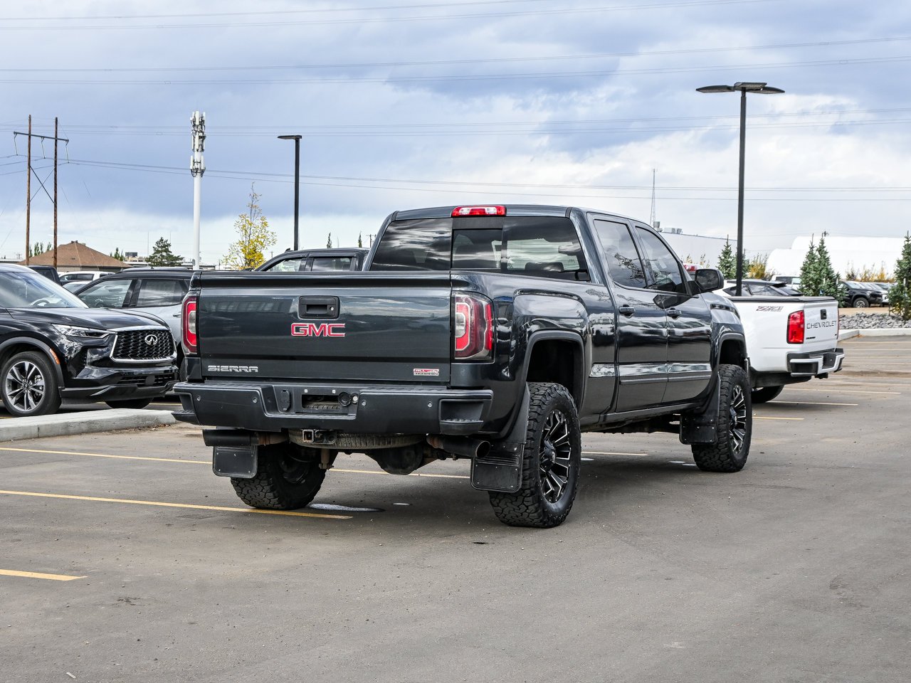 2018 GMC Sierra 1500 4WD Crew Cab 143.5 SLT Grey Sherwood Park - photo #12